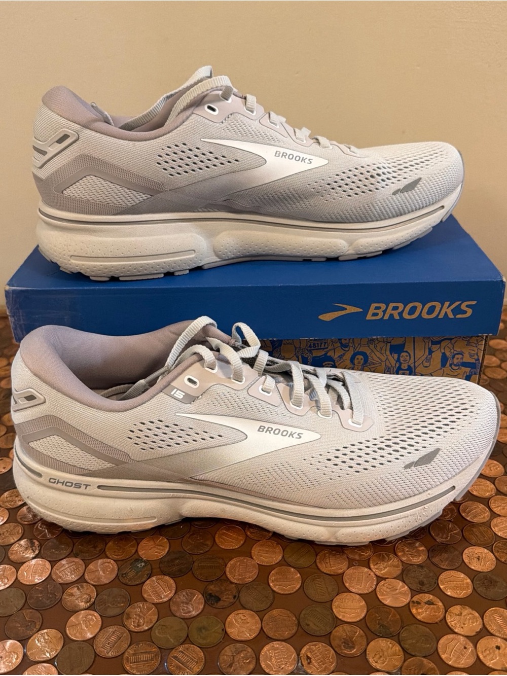 Brooks Shoes Womens 12 D Wide Oyster White Ghost 15 Running Comfort Cushion